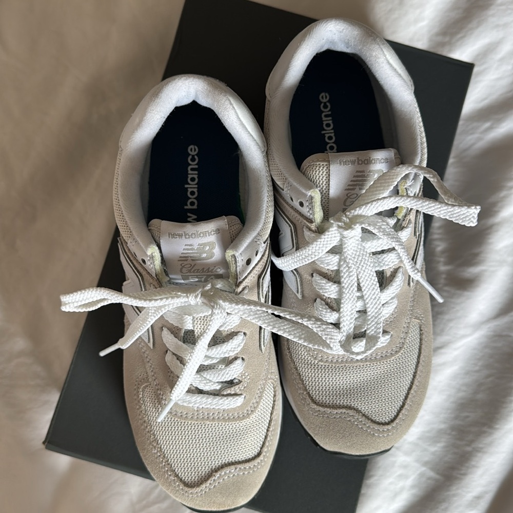 New Balance 574 Core Sneakers - Picture 2 of 7